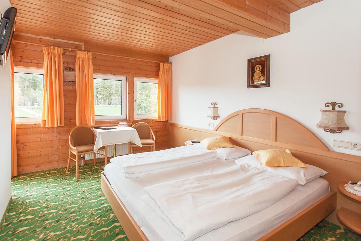 Hotel Lichtenstern Soprabolzano Esterno foto